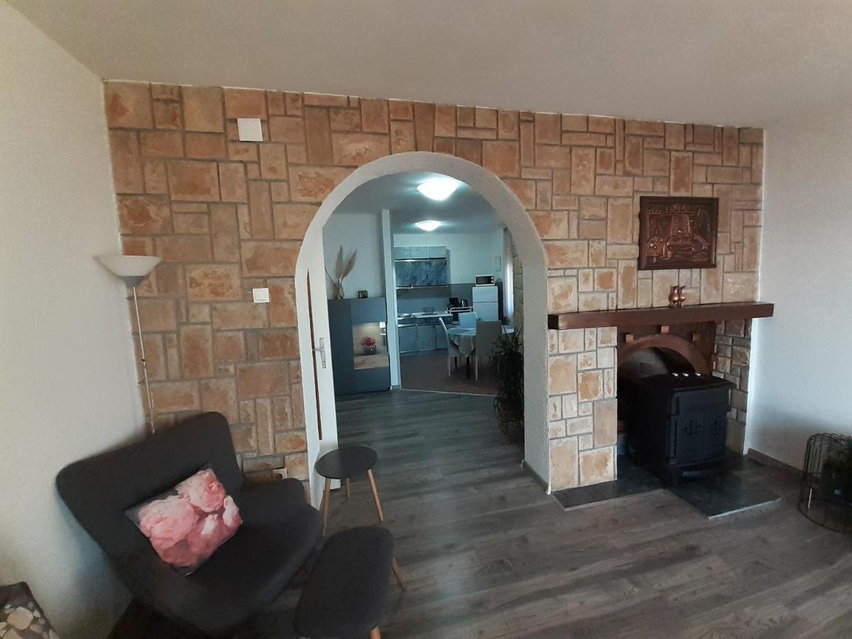 Appartement Tomislav à Senj  Extérieur photo