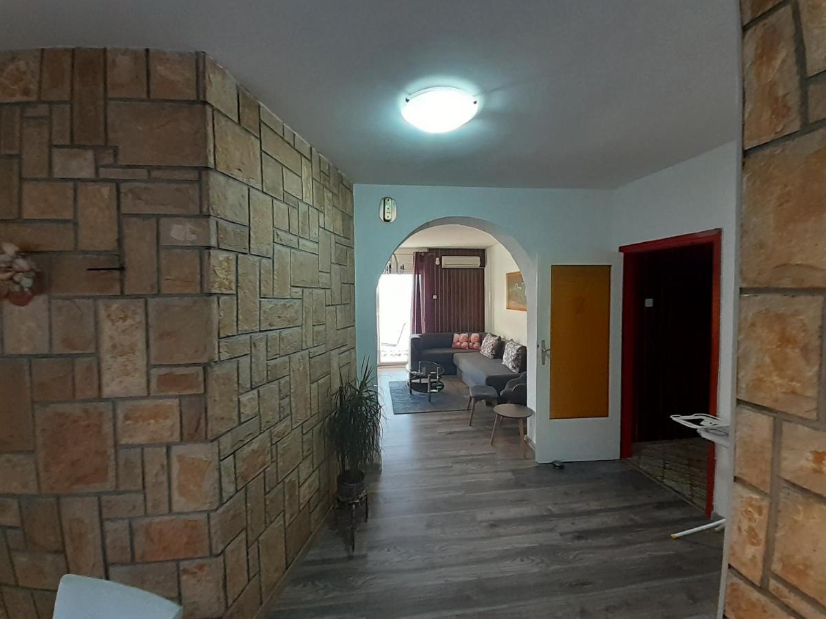 Appartement Tomislav à Senj  Extérieur photo